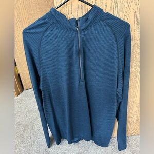 NWOT Men’s Lululemon quarter zip- lightweight